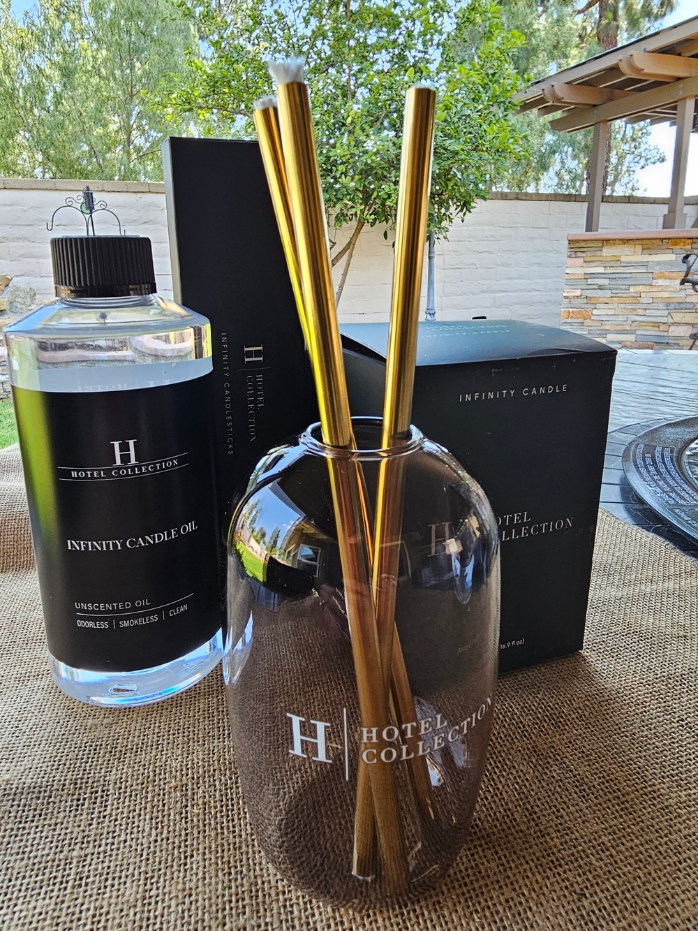 Hotel Collection Infinity Reed Diffuser Set — Black & Gold